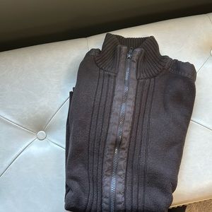 Men’s sweater size L